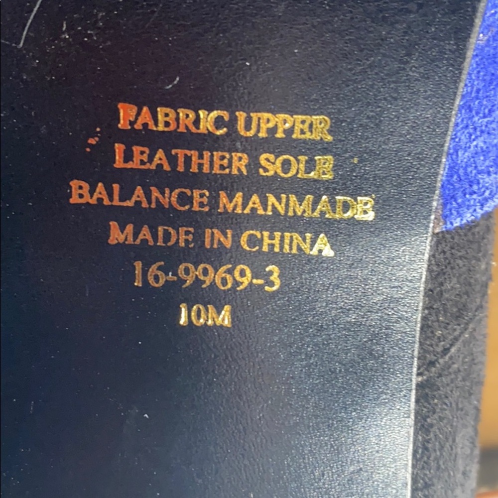 Pumps! - Picture 5 of 5